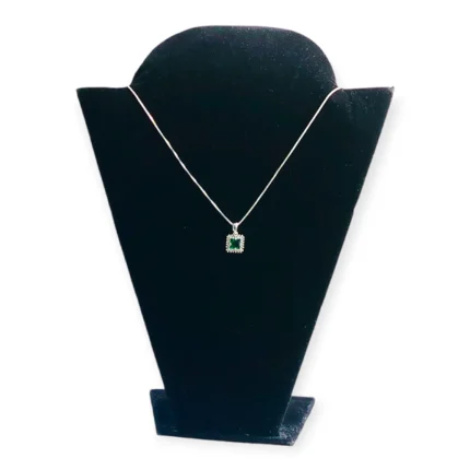 comprar-pingente-pedra-colorida-verde-busto