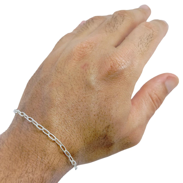 comprar-pulseira-de-prata-cadeado-modelo-usando-frente