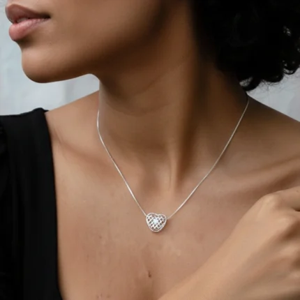 colar coração prata 925 feminino com pedra central